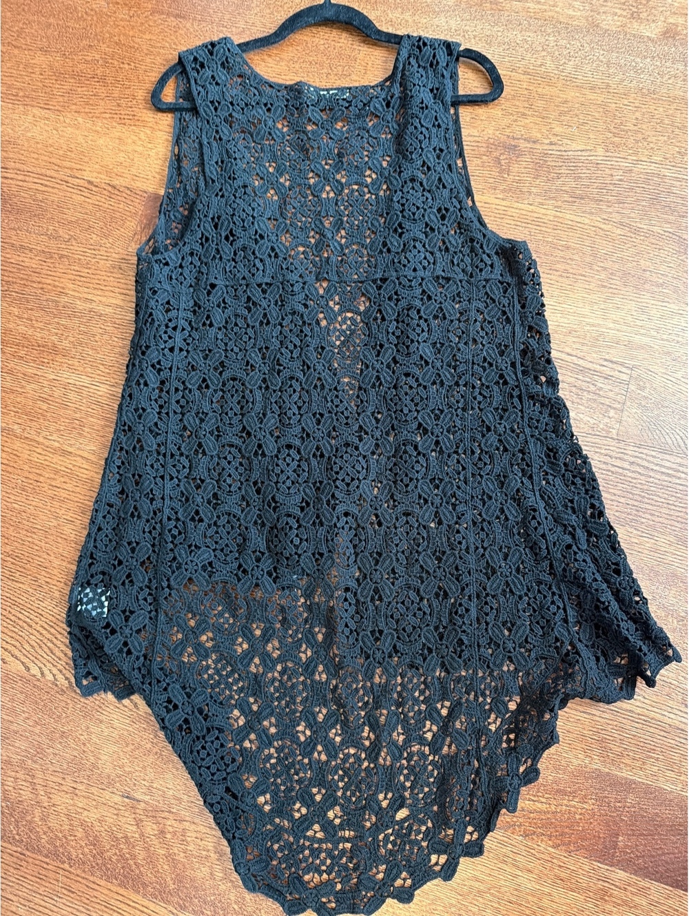 Adora Black Crochet Sleeveless Vest - Picture 8 of 8